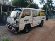 Nissan Caravan 1998 Van
