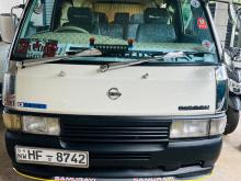 Nissan Caravan 1999 Van