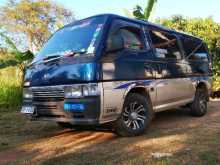 Nissan Caravan 1992 Van