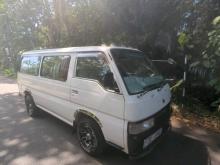 Nissan Caravan 1999 Van