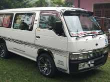 Nissan Caravan 1999 Van