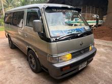 Nissan Caravan 1995 Van