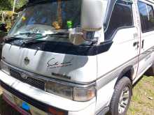 Nissan Caravan 1995 Van