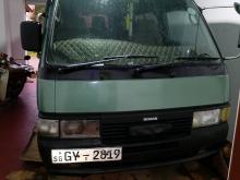 Nissan Caravan 1997 Van