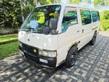 Nissan Caravan 1998 Van