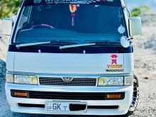 Nissan Caravan 1995 Van