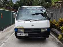 Nissan Caravan 1998 Van
