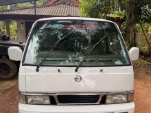 Nissan Caravan 1989 Van
