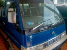 Nissan Caravan 1993 Van