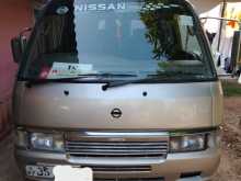 Nissan Caravan 2000 Van