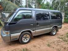 Nissan CARAVAN 1992 Van