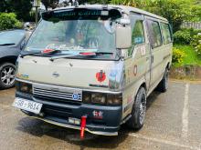 Nissan Caravan 1995 Van