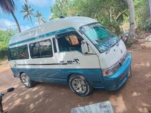 Nissan Caravan 1985 Van