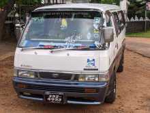Nissan Caravan 1993 Van