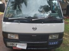Nissan Caravan 1999 Van