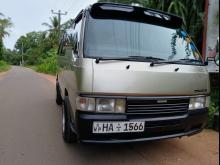 Nissan Caravan Kota 1999 Van