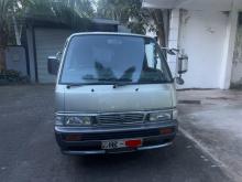 Nissan Caravan 1999 Van