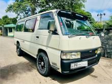Nissan Caravan 1998 Van