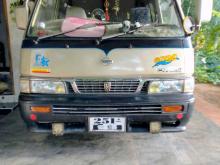 Nissan Caravan 1997 Van