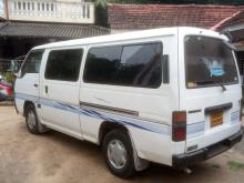 Nissan Caravan 1993 Van
