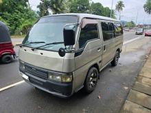 Nissan Caravan 1999 Van