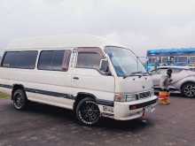 Nissan Caravan 1995 Van