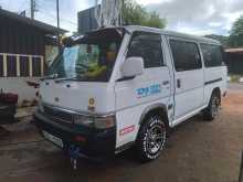 Nissan Caravan 1999 Van