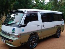 Nissan Caravan 1995 Van