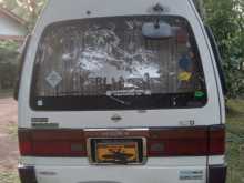 Nissan Caravan 1990 Van