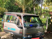Nissan Caravan 1996 Van
