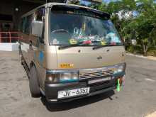 Nissan Caravan 2005 Van