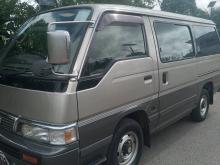 Nissan Caravan 1993 Van