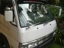 Nissan Caravan 1995 Van