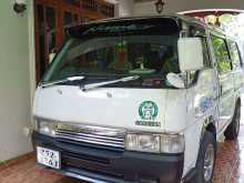 Nissan Caravan 1995 Van