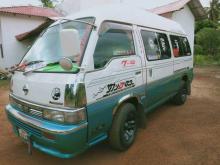 Nissan Caravan 1992 Van