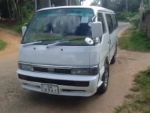 Nissan Caravan 1991 Van