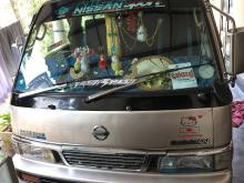 Nissan Caravan 1992 Van
