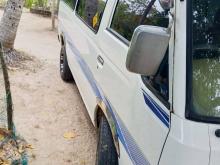 Nissan Caravan 1997 Van