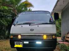 Nissan Caravan 1995 Van