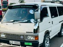 Nissan Caravan 1994 Van