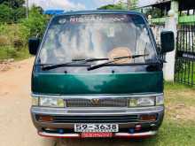 Nissan Caravan 1991 Van