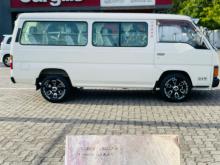 Nissan Caravan 1996 Van