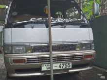 Nissan Caravan 1999 Van