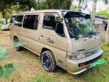 Nissan Caravan 2001 Van