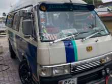 Nissan Caravan 1989 Van