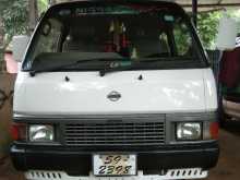 Nissan Caravan 1992 Van