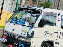 Nissan Caravan 2002 Van