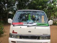 Nissan Caravan 1981 Van