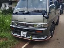 Nissan Caravan 1993 Van