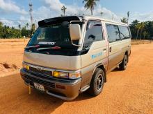 Nissan Caravan 1991 Van